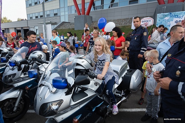 1 сентября при поддержке компании ФРОСТ в Минске состоялся семейный обучающий квест "Азбука дорог"