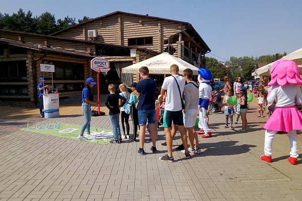 Фред и Стелла поздравили жителей Солигорска с 60-летием города и Днем Шахтера