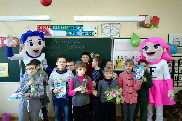 Занимательное знакомство Фреда и Стеллы с минскими школьникам