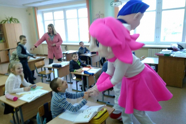 Занимательное знакомство Фреда и Стеллы с минскими школьникам